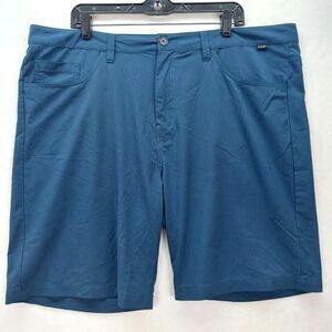 Travis Mathew Shorts Men Size 40 Blue Golf Performance Breathable Stretch Chino